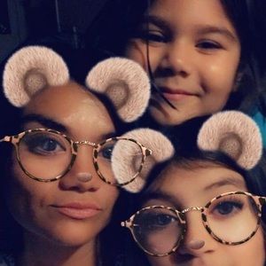 Meet your Posher, Sal